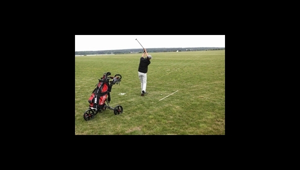 Golf v Teboni